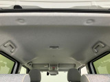 品質には自信があります!ハッピーの品質・キレイなお車をお届けさせていただきたい!そんな気持ちでキレイに仕上げております。フロアマットなどの清掃はもちろん、シート下なども徹底的に清掃しております。