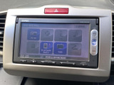 目的地までのルートを分かりやすく表示。渋滞情報も確認でき、スムーズなドライブをサポートします。最新の地図データで、安心のナビゲーションを実現しています。
