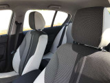 車両の詳細、ご質問につきましては、営業スタッフまでお気軽にご連絡下さいませ。遠方のお客様には実車の詳細動画送信も承ります。お問合せをお待ち致しております。