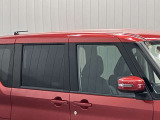 プラスチックバイザーがない分すっきり★洗車のときも窓の拭きあげがとても楽チンです★