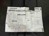 快適にお乗りいただくために、外装を美しく仕上げるだけでなく、内装も細部にいたるまで徹底した清掃・洗浄を実施。美しく・清潔な室内空間を実現しております。