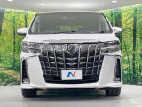 弊社では、全車『修復歴なし』のお車のみ取り扱っております。専任バイヤーによる厳選した仕入れの後、入庫後の車両チェックを行い、ネクステージが認定した高品質な中古車をご提供しております。