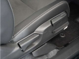 ◆シートハイトアジャスター◆運転席を上下に高さ調節ができます!運転ポジションを体格に合わせてシート調整できます。
