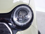 N360をモチーフにしたシンプルでありながらひと目でN-ONEとわかるデザインです!
