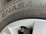 タイヤサイズは165/65R14