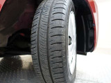 タイヤサイズは155/65R14となっております♪