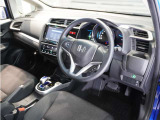 ◆視界広々で非常に運転しやすくロングドライブでも疲れを感じさせないすっきりとまとまったインパネ周りです。