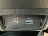 USB充電ポートがついています。