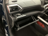 中古車のコンディションはそれぞれです、販売は原則として実車を見てからとさせて頂いております。是非見に来て下さいませ!