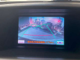 【バックカメラ】運転席から画面上で安全確認ができます。駐車が苦手な方にもオススメな便利機能です。