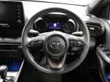 各操作スイッチなどもハンドルから手を放すことなく操作可能で安全運転に支援いたします!