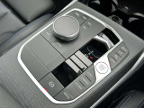 国道1号線に沿い横浜市営地下鉄「三ッ沢上町駅」から徒歩約10分。 BMW Premium Selection 横浜三ッ沢店 / 〒240-0062神奈川県横浜市保土ヶ谷区岡沢町322-3 / TEL:045-612-8488