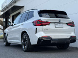 BMW専門のメカニックが、100項目にも上るポイントを徹底的にチェック。交換基準に達した部品があれば、弊社負担にて交換後、お客様へご納車致します。