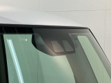 品質へのこだわり!フロアマットやシートなど車内をキレイに清掃し、ニオイや汚れなどを徹底的にクリーニングしてもらっております。室内はピカピカです☆