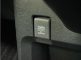 ◆12V電源ソケット◆スマートフォンの充電等にも便利な電源ソケット!使いやすい場所に装備されています。