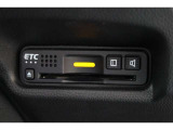 もちろんETC付きでビルトインタイプを装備!見た目もスマート♪高速道路の料金所も楽々通過♪