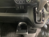 ホンダ系ディーラーで販売される全てのホンダ車なら、ホッと保証(無料)がついています。エアコン、純正オーディオを始め、エンジン、足廻りまでカバー。初回1ヵ月点検も無料で実施致します。