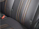 ◆ISOFIX◆シートベルトいらずでチャイルドシートと固定金具を連結するだけでガッチリ固定できます。