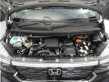 ◆エンジンルーム◆車の心臓部分。エンジンルームが汚いとトラブルの基になりますので、当店は専用の液剤を使って徹底的に綺麗にします。