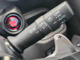 扱いやすさに配慮されたウインカーレバー。運転時の安心感を高めます。