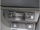 自社工場を3拠点完備しております。重整備やカスタムを始め、ご購入後のお車のメンテナンスも弊社にお任せください。