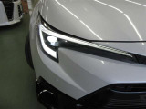 1灯の光源でハイ・ローを切り替えられるBi-Beam LEDランプ。通常ランプの2倍以上明るくロングライフです。