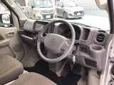 当店の掲載車両をご検討いただきありがとうございます。 すべての車両に保証が付いております