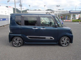 株式会社AISは、安心・信頼のできる中古車流通のために、公平な立場の第三者機関として厳正な中古車検査を行っています。AISの評価は、S点からR点までの10段階で表示されます。