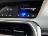暑い夏の時期にとっても快適なシートベンチレーションを装備!シート内部に取り付けられたファンでシートの表面を換気して、涼しくしてくれます。