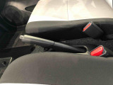 サイドブレーキになります。