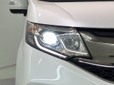 LEDヘッドライト☆HIDヘッドライトより省電力かつ、ライトを点けた際の立ち上がりも早いです☆寿命も長いのでお財布にも優しいオススメ装備☆