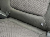 ◆ISOFIX◆シートベルトいらずでチャイルドシートと固定金具を連結するだけでガッチリ固定できます。