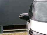 ウインカー付きドアミラーです。周りに「ウインカー&ハザード」を気づいてもらえるお洒落&安全確保のアイテムです。