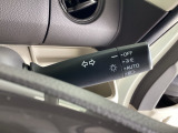 【オートライト(AUTO)】外の明るさをシステムが感知して、自動でヘッドライトが点灯します!ヘッドライトをつけ忘れを防ぐ便利機能です