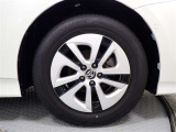 純正アルミホイール 195/65R15