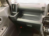 納車前にはプロのメカニックが、各部の点検を行います。ディーラーにしか出来ない品質、そしてサービスできっと満足していただけると思います!
