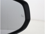 ブラインドスポットモニター付きです。