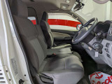運転席シートです。