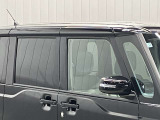 プラスチックバイザーがない分デザインもすっきり★洗車の時の窓拭きもラクラクです!