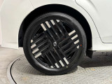 タイヤサイズは205/50R17です♪