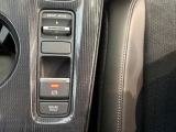 電子パーキングに加えてブレーキホールドシステムを装備しておりますので、信号待ちや踏み切り待ちでもブレーキを踏まずに停止できます!発進する際はアクセルを踏むだけですので渋滞時などはかなり楽ですね!