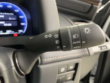 車外の明るさによって自動で点灯・消灯するオートライト