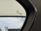 ブラインドスポットで死角に入った後方車両を検知してくれます。