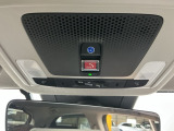 緊急通報ボタン、トラブルサポートボタンを装備。オペレーターがお客様の車両情報にもとづいて的確なサポートを実施します。