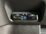 いまや快適なカーライフに欠かせないETCが付いています。