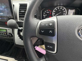 キーをポケットやバックに入れたまま車のドアの解錠・施錠、エンジンのON/OFFが行えるのでわざわざポケットからキーを出す必要はありません!便利ですね☆