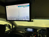 後席、大画面TVモニターリモコン付き!