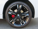 ◆ローンリース等ファイナンス商品、BMW専用自動車保険、BMWカード、コーティング、板金塗装、ドライブレコーダーなど社外品の取扱もございます。お車に関することは全てバルコムにお任せ下さい◆
