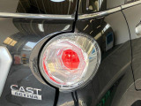 品質へのこだわり!フロアマットやシートなど車内をキレイに清掃し、ニオイや汚れなどを徹底的にクリーニングしてもらっております。室内はピカピカです☆