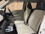 ■POINT■写真で見るよりも現車を 現車をみると写真で見ていたイメージとは少し違う部分もございます。また写真ではわからなかった車の魅力にも気づくことができるので、ぜひご来店ください!